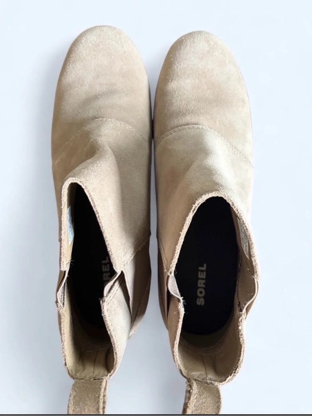 SOREL Youth Suede Chelsea Boots in Beige III waterproof